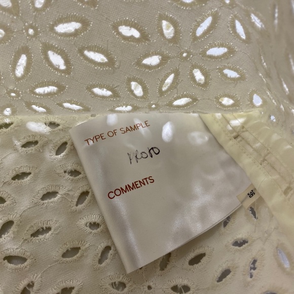 Acne White Eyelet Shorts 30 Waist - Picture 6 of 9